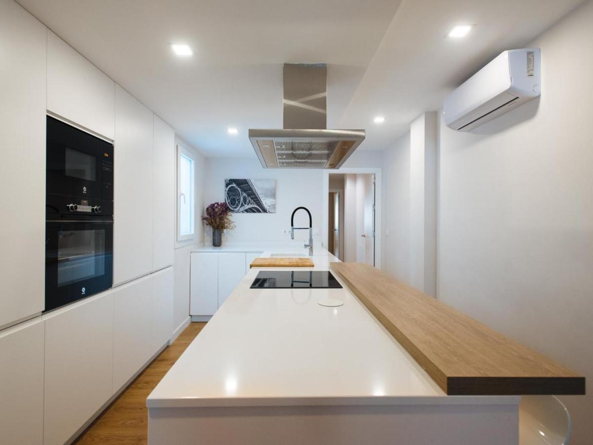 Apartment Pz Triana Amplio, Moderno Y Luminoso 2d 2b Sevilla
